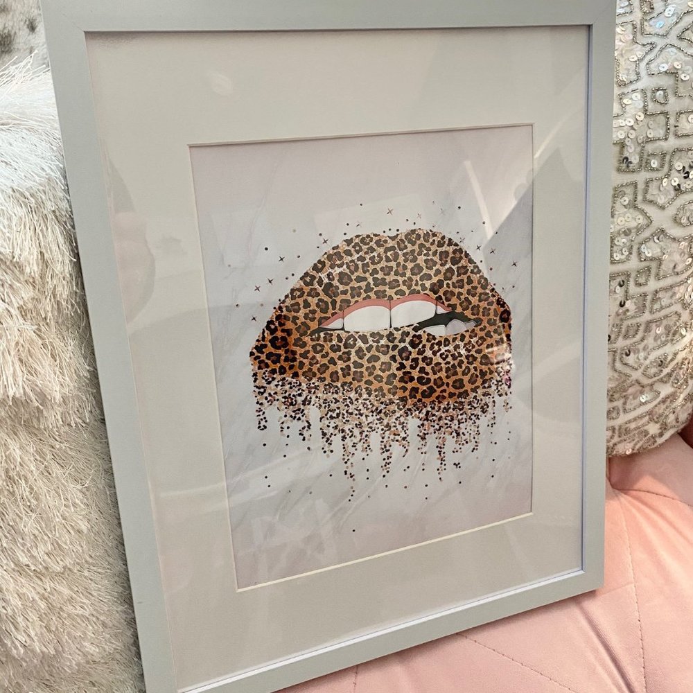 11x14 Wall Art Leopard Lips